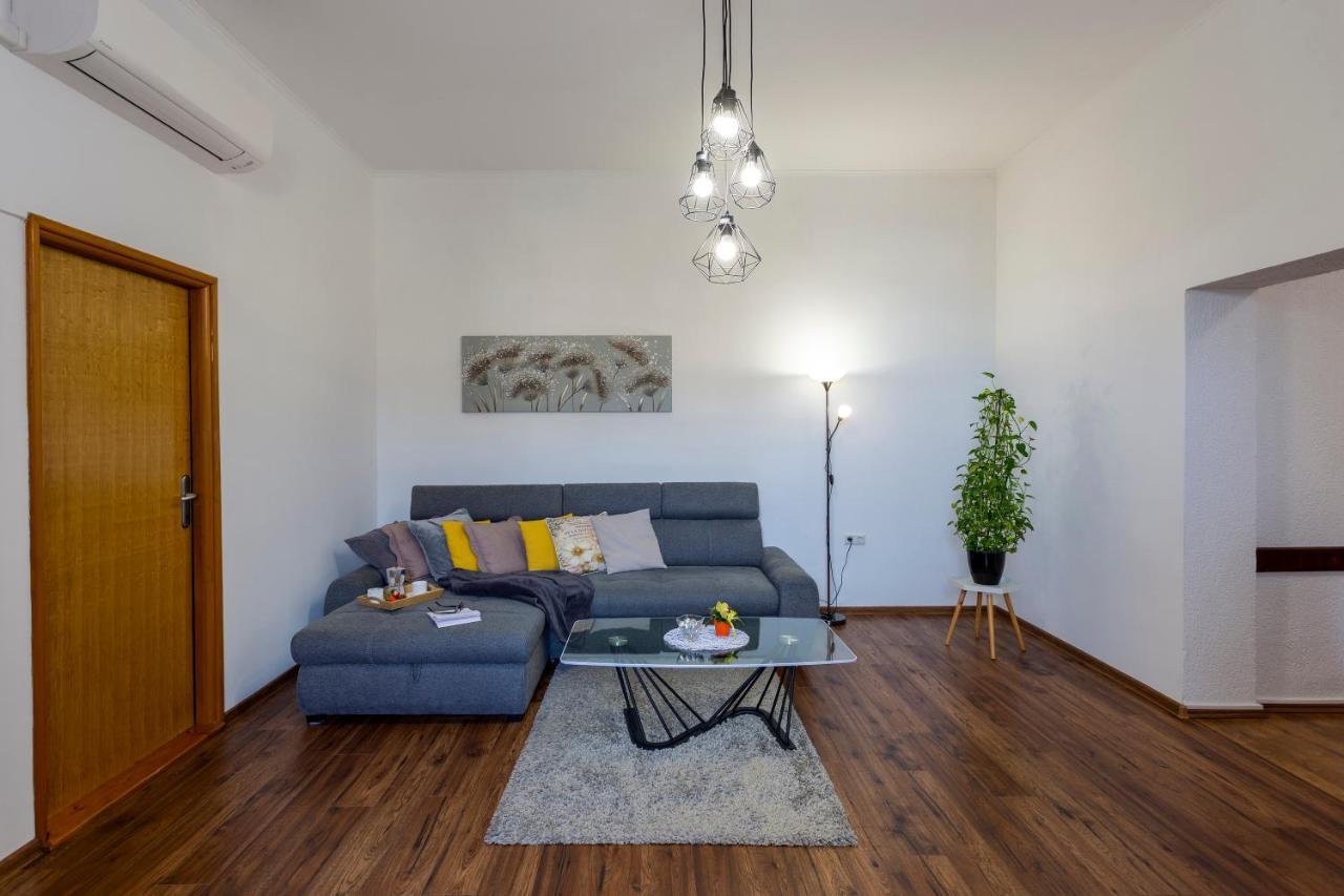 Apartman Lema Пула Экстерьер фото